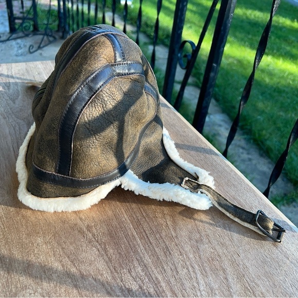 Barney’s New York Sheepskin Aviator Size L Made In U.K. NWT - Picture 2 of 7